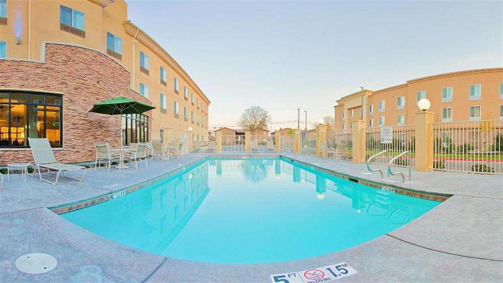 Holiday Inn Express & Suites Merced - Yosemite Natl Pk Area, An Ihg Hotel Esterno foto